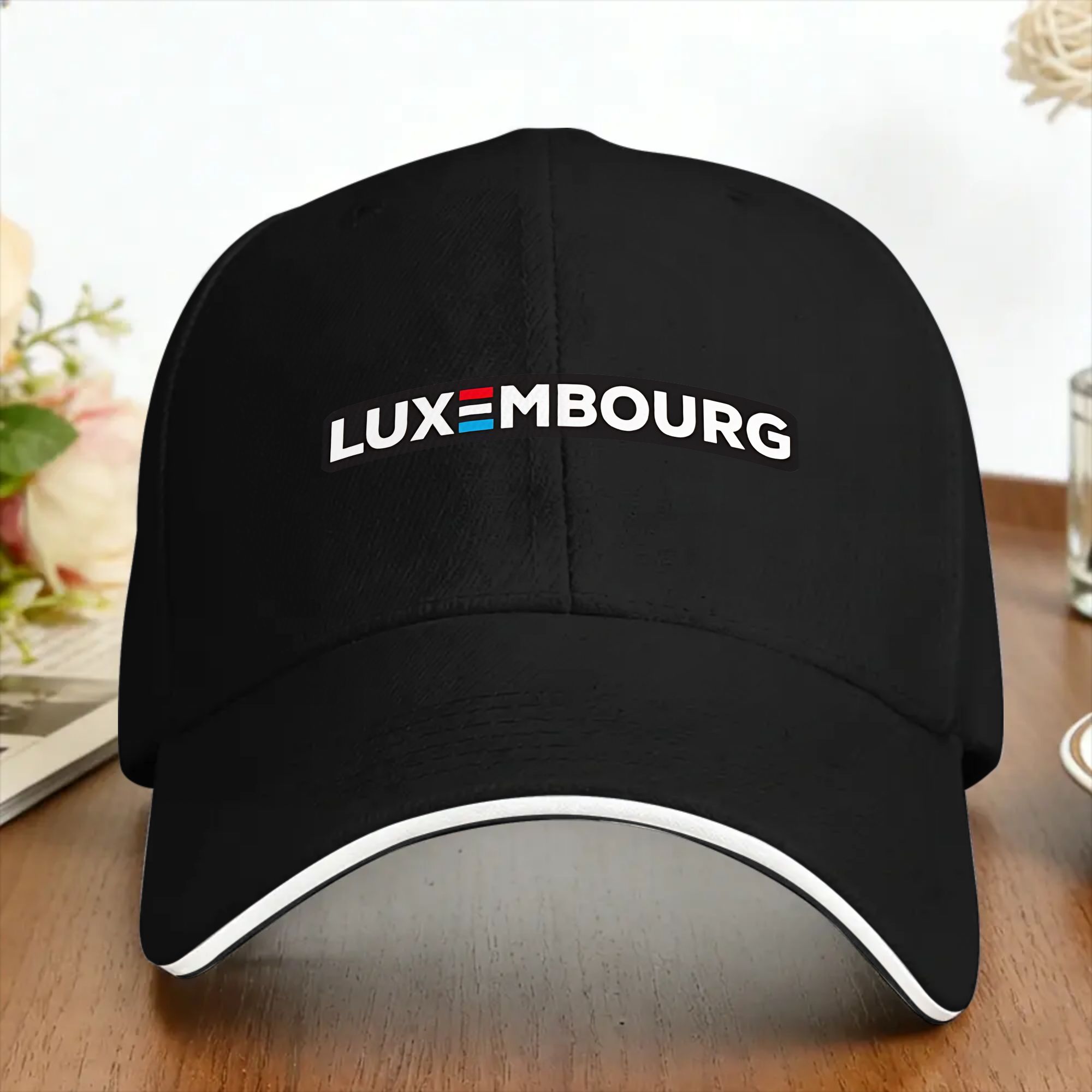 Outdoor Sport Luxembourg - 抽象的なブラシストローク ルクセンブルク国旗野球帽 アウトドアスポーツ ホットセール トラッカーハット カジュアルスナップバックキャップ