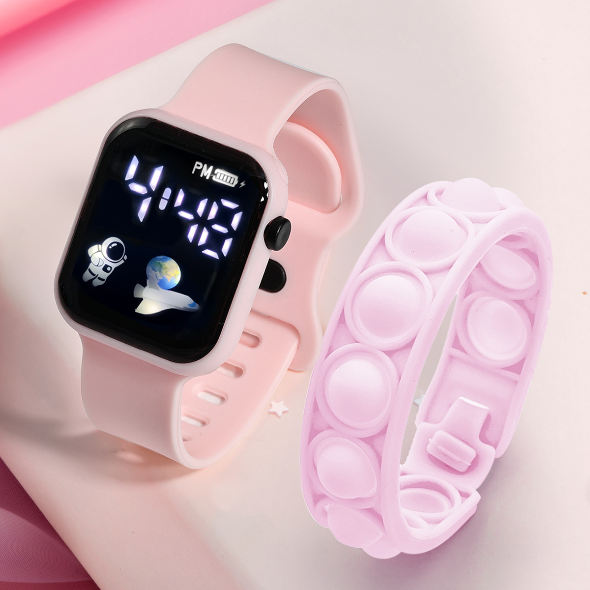 Outdoor Sport Smart Watch - 子供用電子スポーツウォッチ,シンプルでファッショナブルなブレスレット,アウトドア,学生,男の子と女の子,ギフト,2個