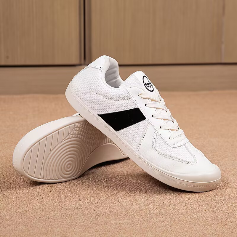 女性のスポーツシューズ高級カジュアルテニスアウトドアウォーキ - Outdoor Sports Shoes のレビューと価格